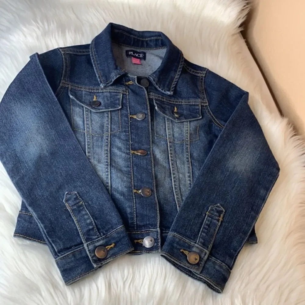 Children’s Place Girls Jean Jacket Size M